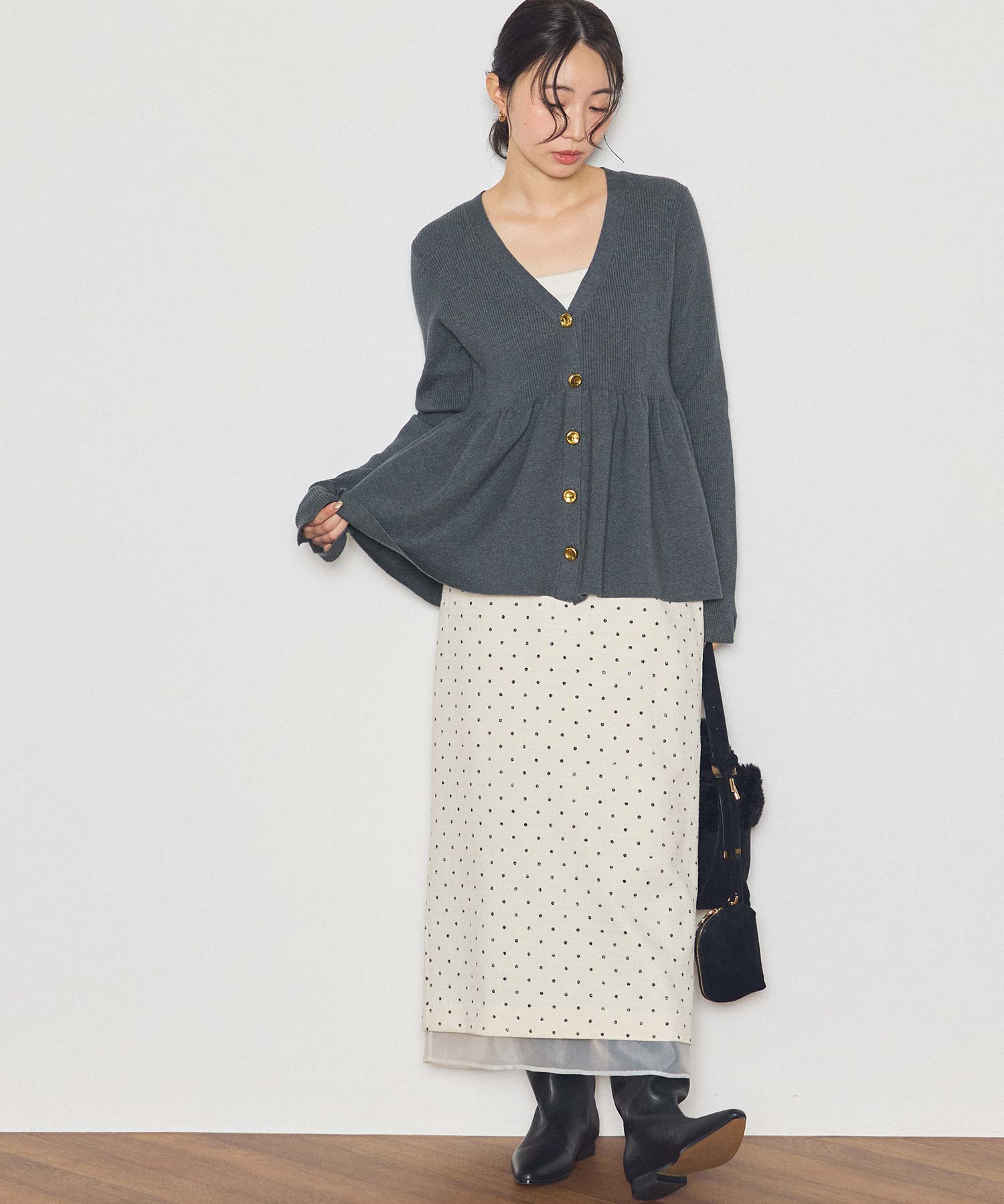 LOOK 27