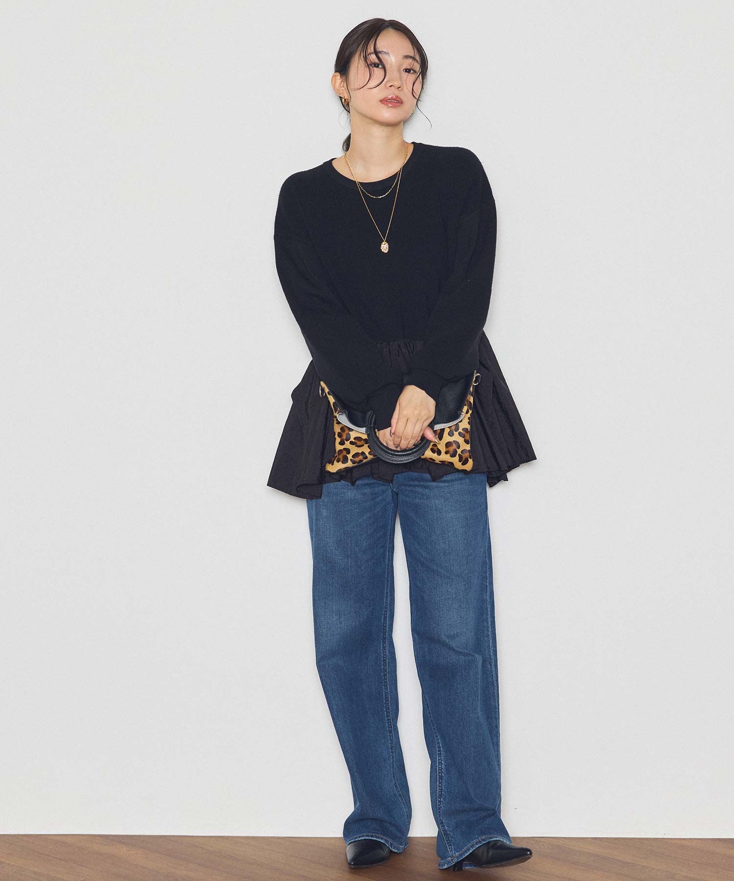 LOOK 28