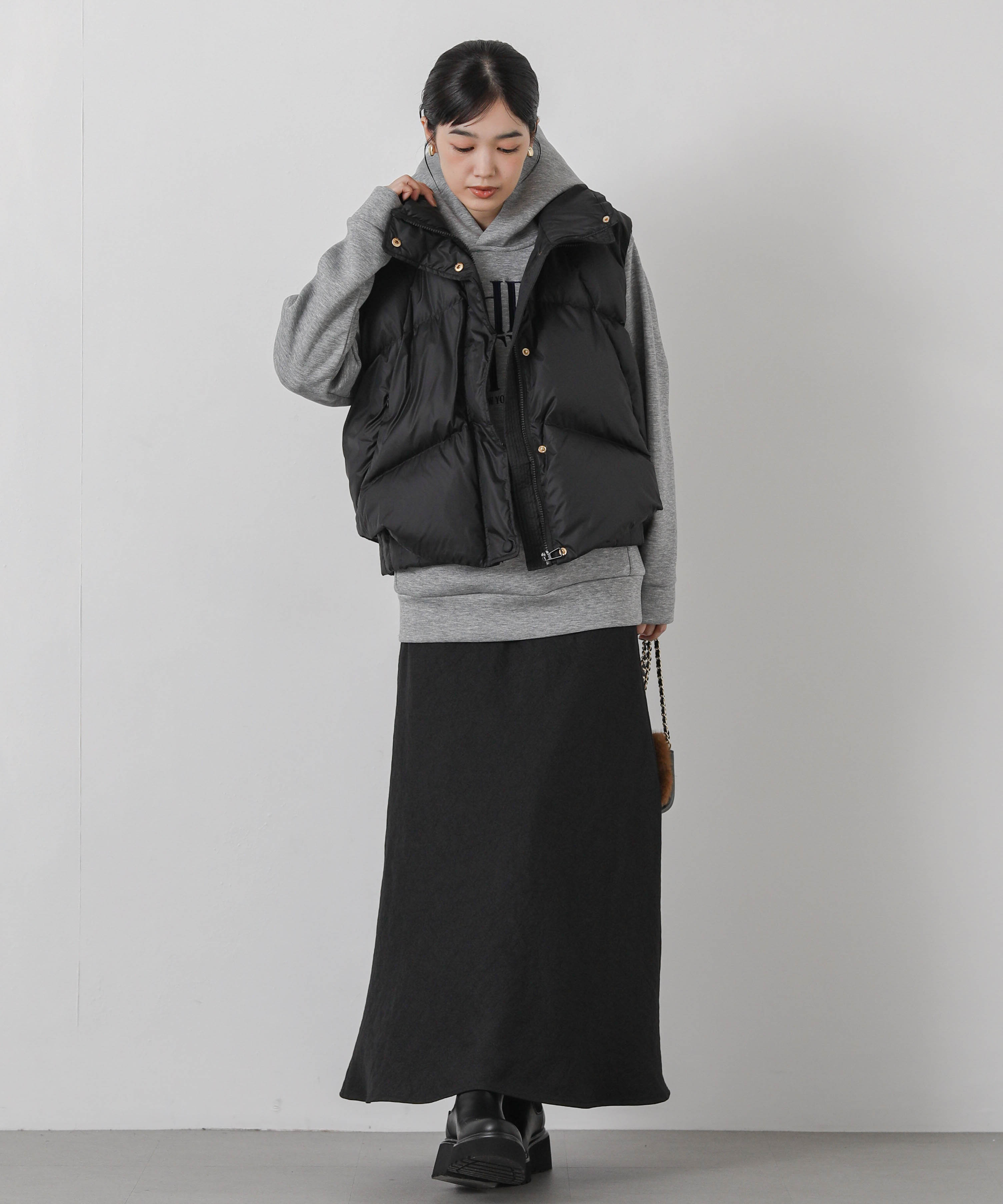 LOOK 09