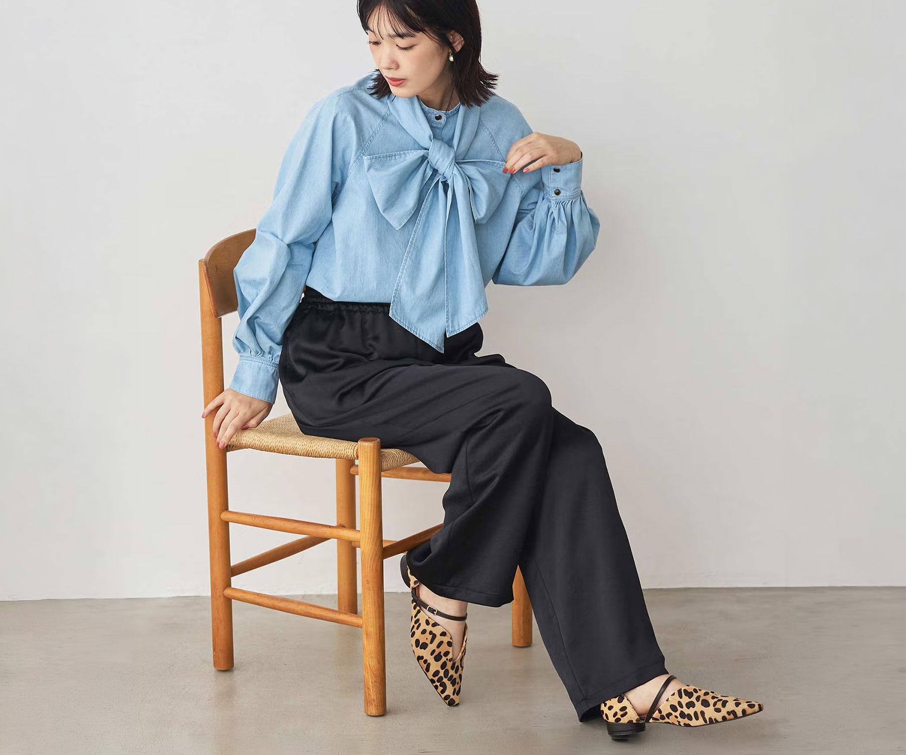 ITEM 03 横画像2