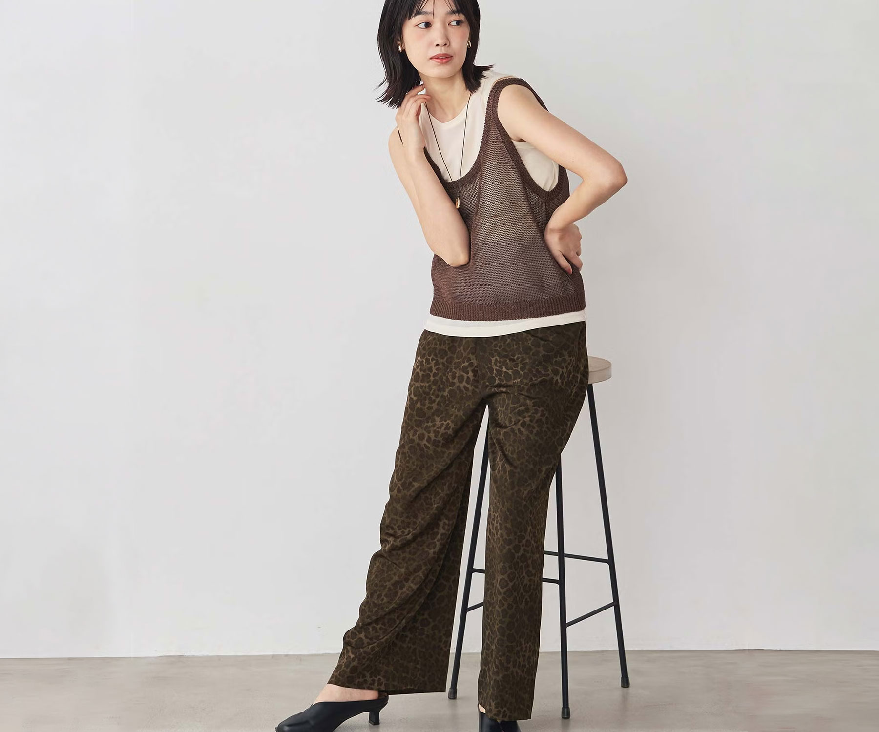 ITEM 03 横画像1