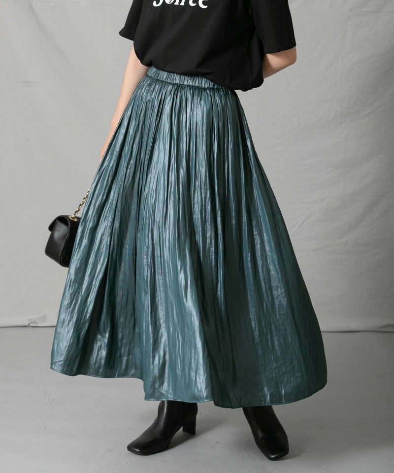 ダークグリーン