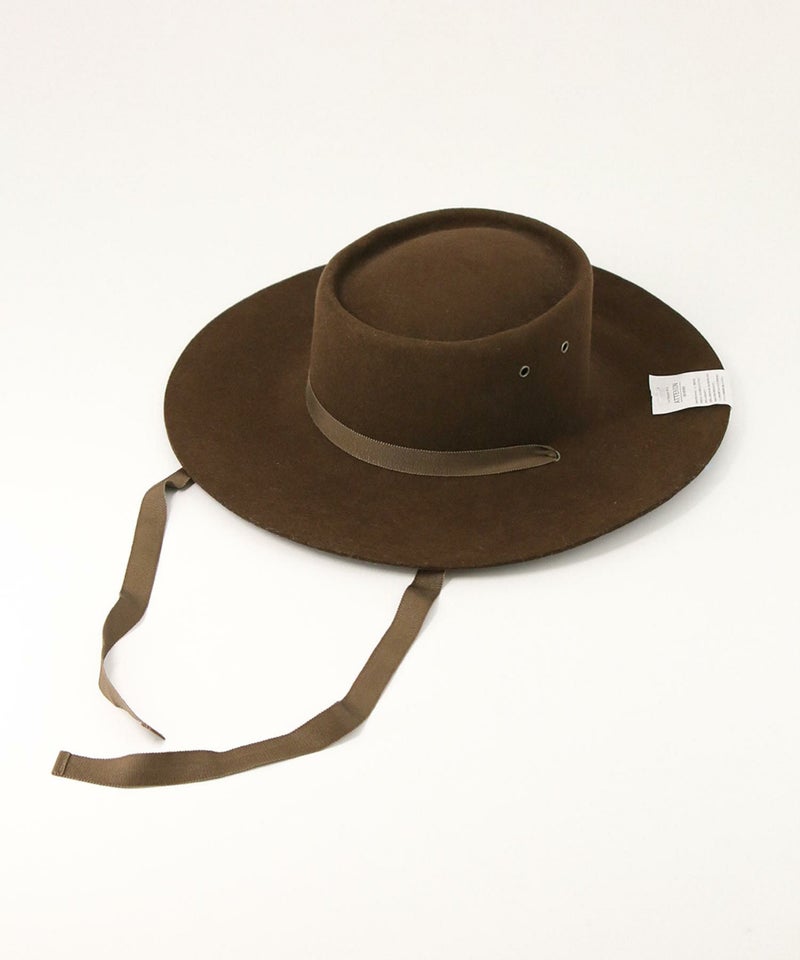 ダークブラウン