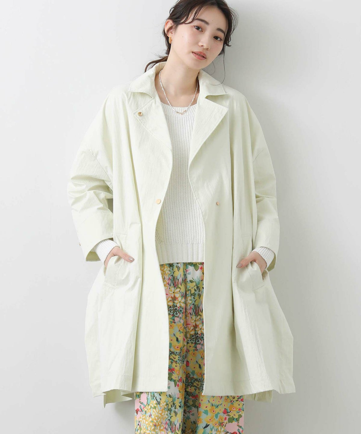 レモンイエロー