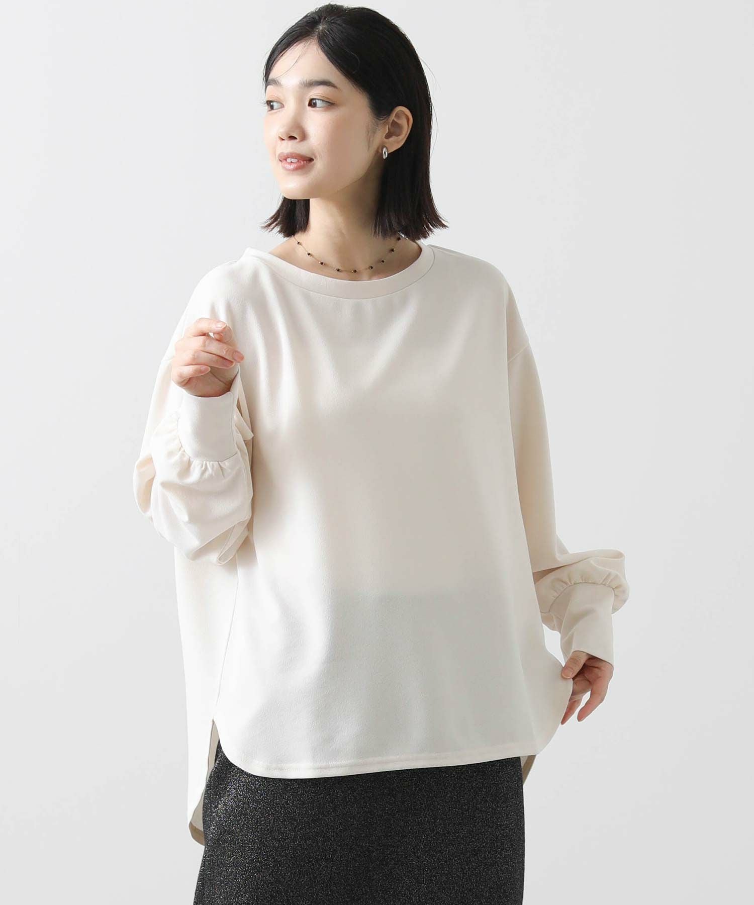 ガーリッシュ　パフスリーブカットソー　究極の白 パフスリーブカットソートップス | NATURAL BEAUTY BASIC（ナチュラル