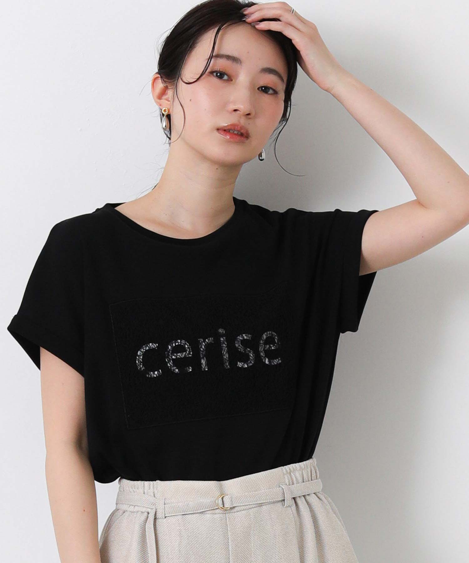 Gready Brilliant【WEB限定商品】レース重ねロゴフレンチスリーブ