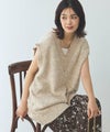 ベージュ