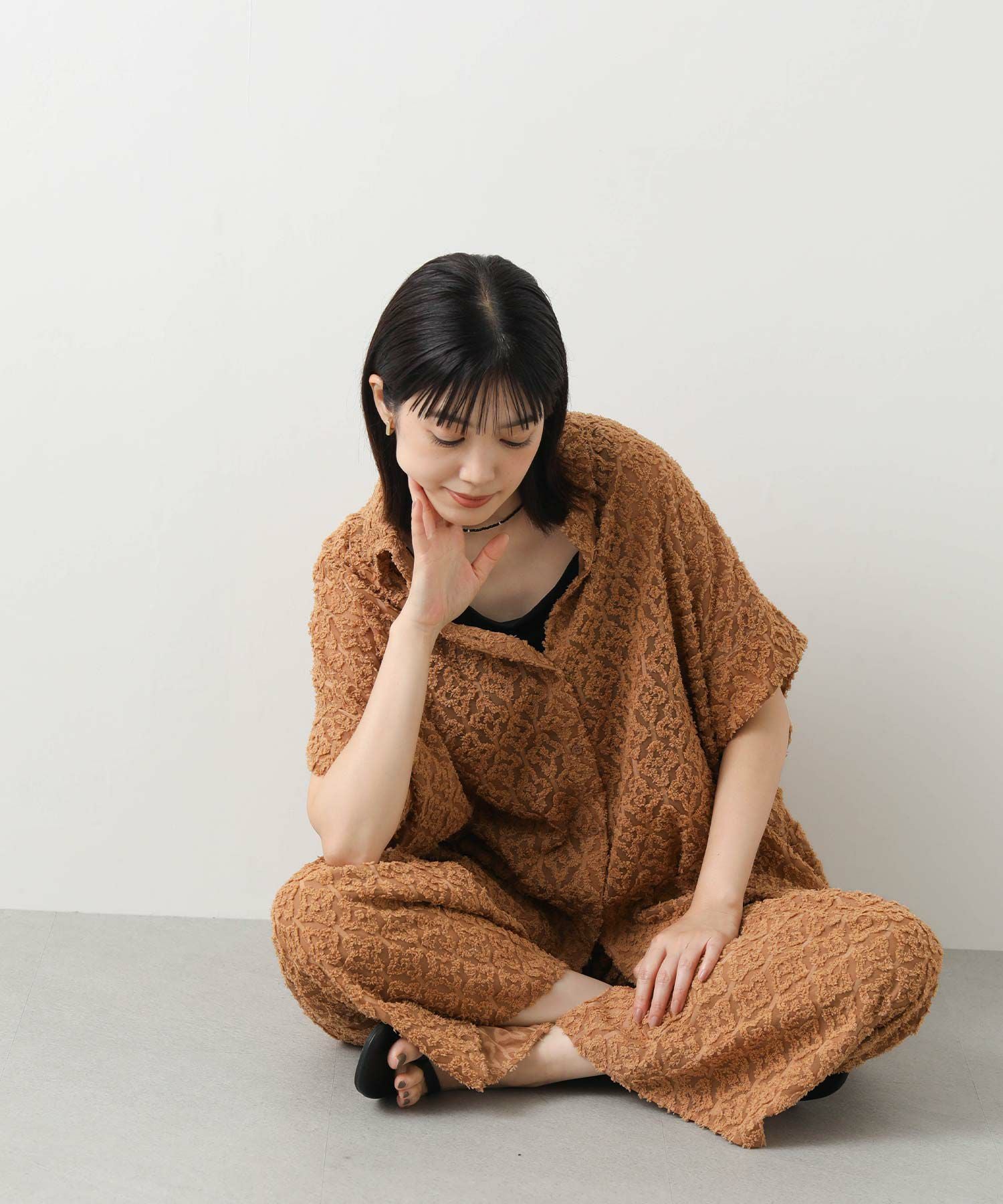 seventen カットジャガードスリーブニット半袖　ブラック　M 40％off】クロシェショートスリーブニット(ブラック) - seventen