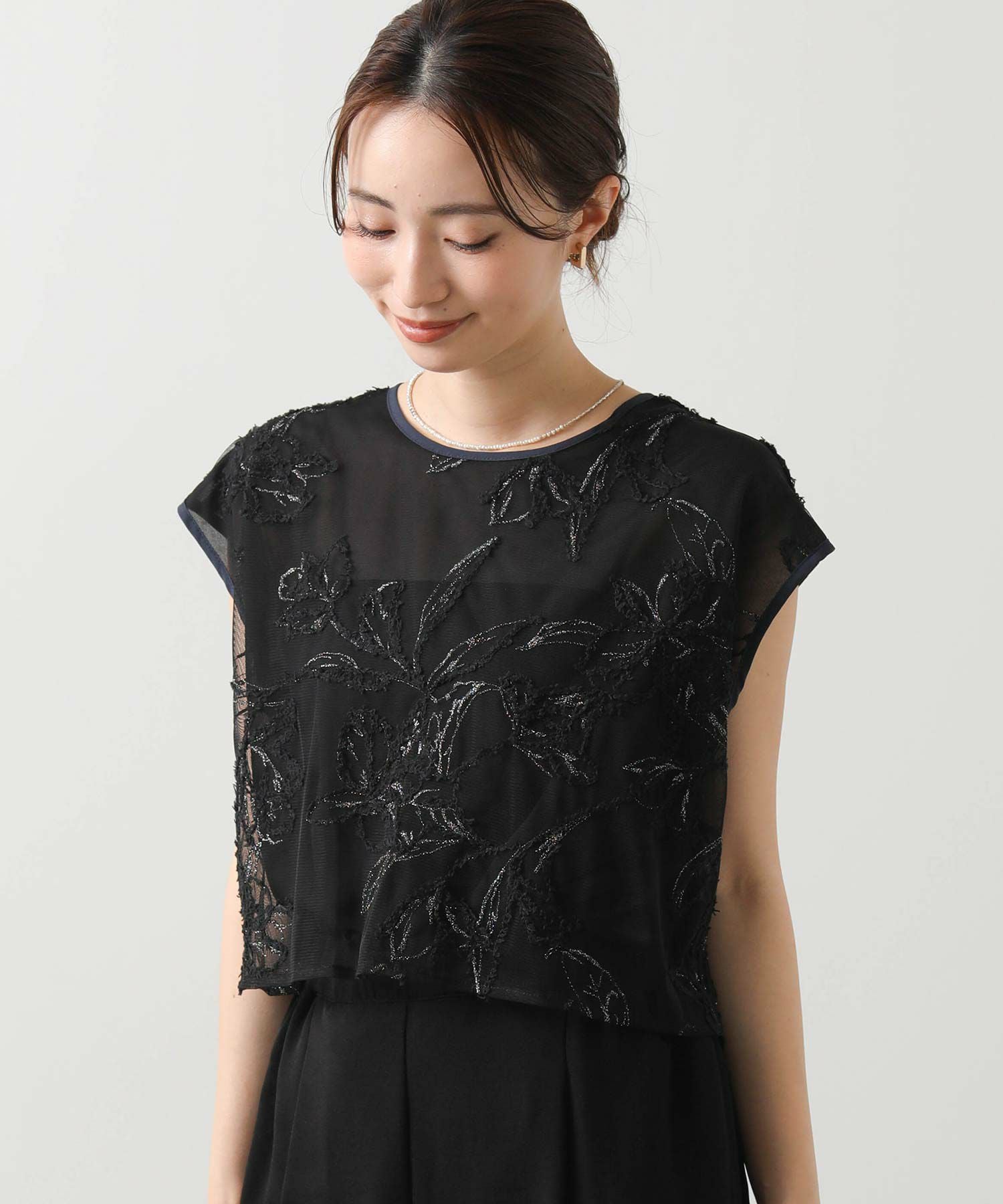 Gready Brilliantaモール刺繍レイヤードフレンチスリーブブラウス