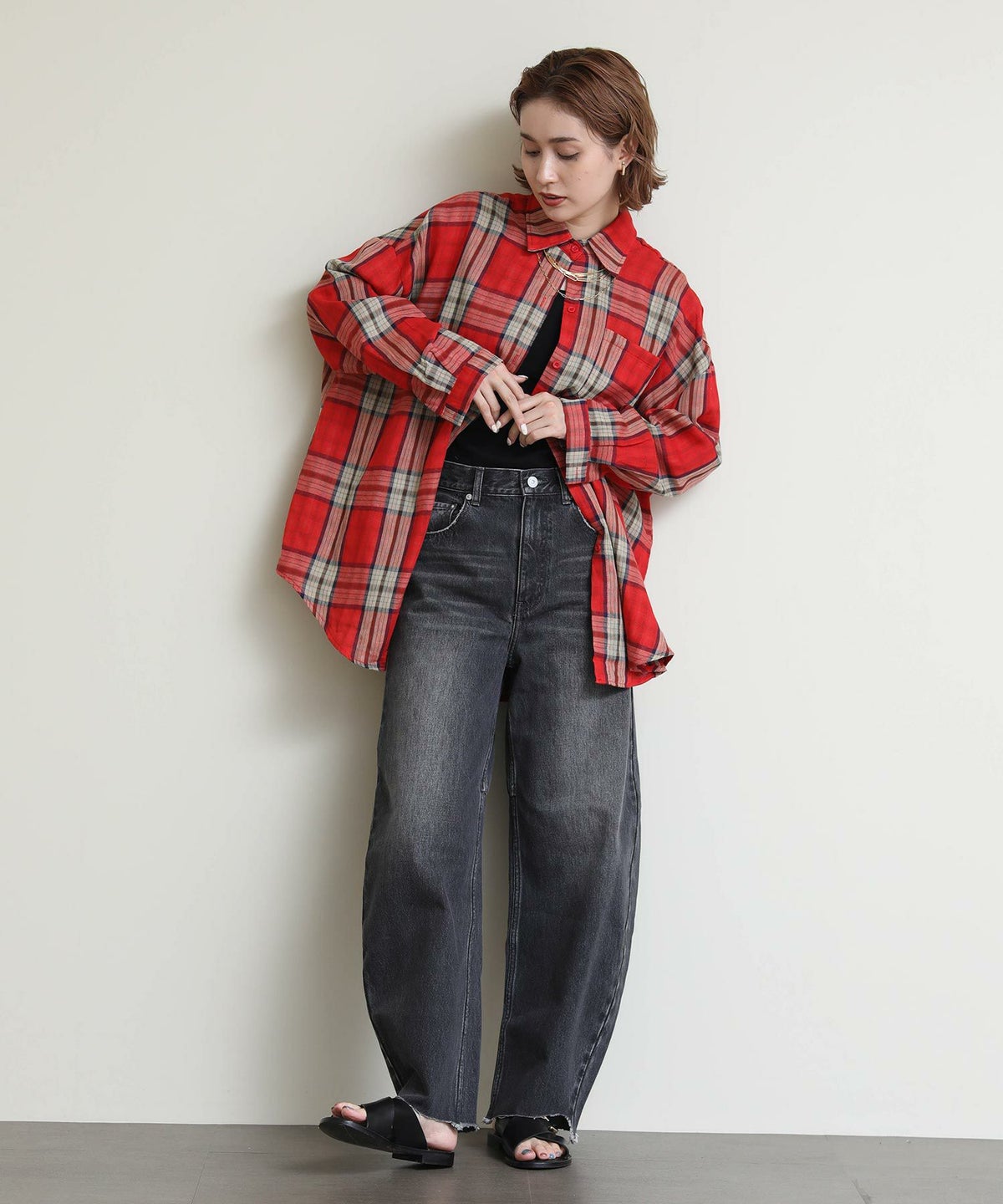 MODEL:164cm