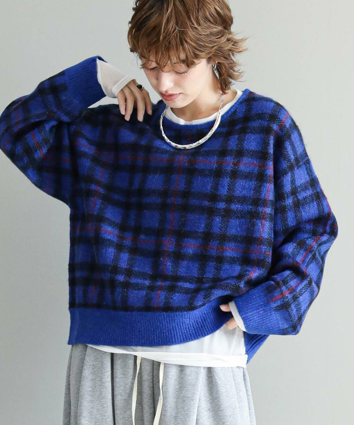 ブルー
