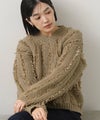 ベージュ