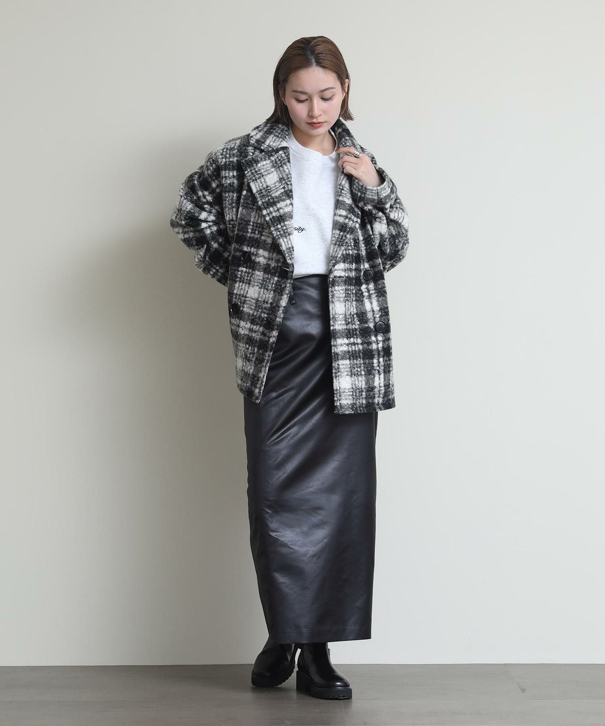 MODEL:164cm