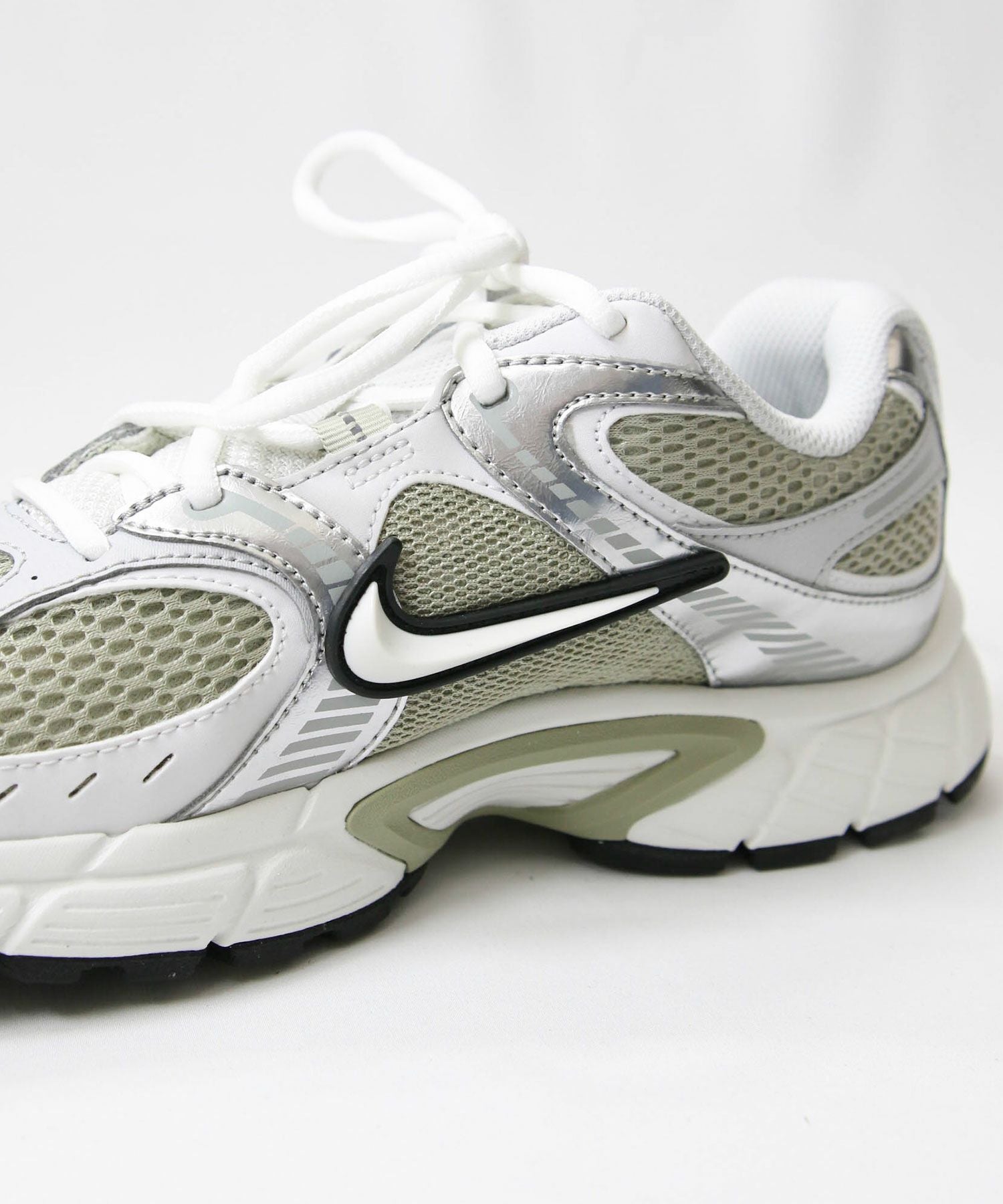 Gready BrilliantNIKE V5RNR | SEKIMIKI Online