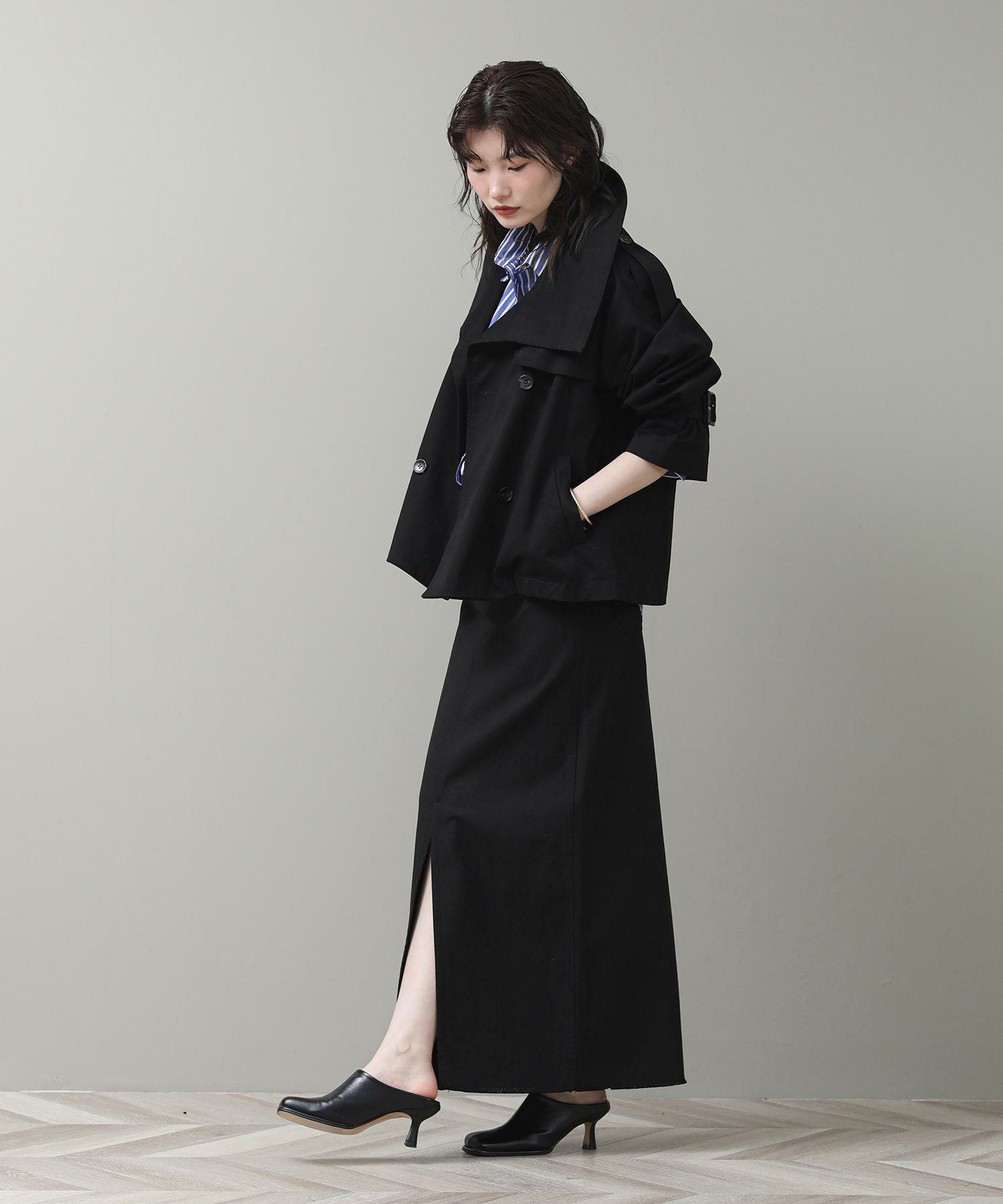 美品 LOHEN ローヘン ショート トレンチ リバーコート ブラック 黒 The rejoice【2026年9月25日AM10:00で販売終了】【2026年5月再値下げ