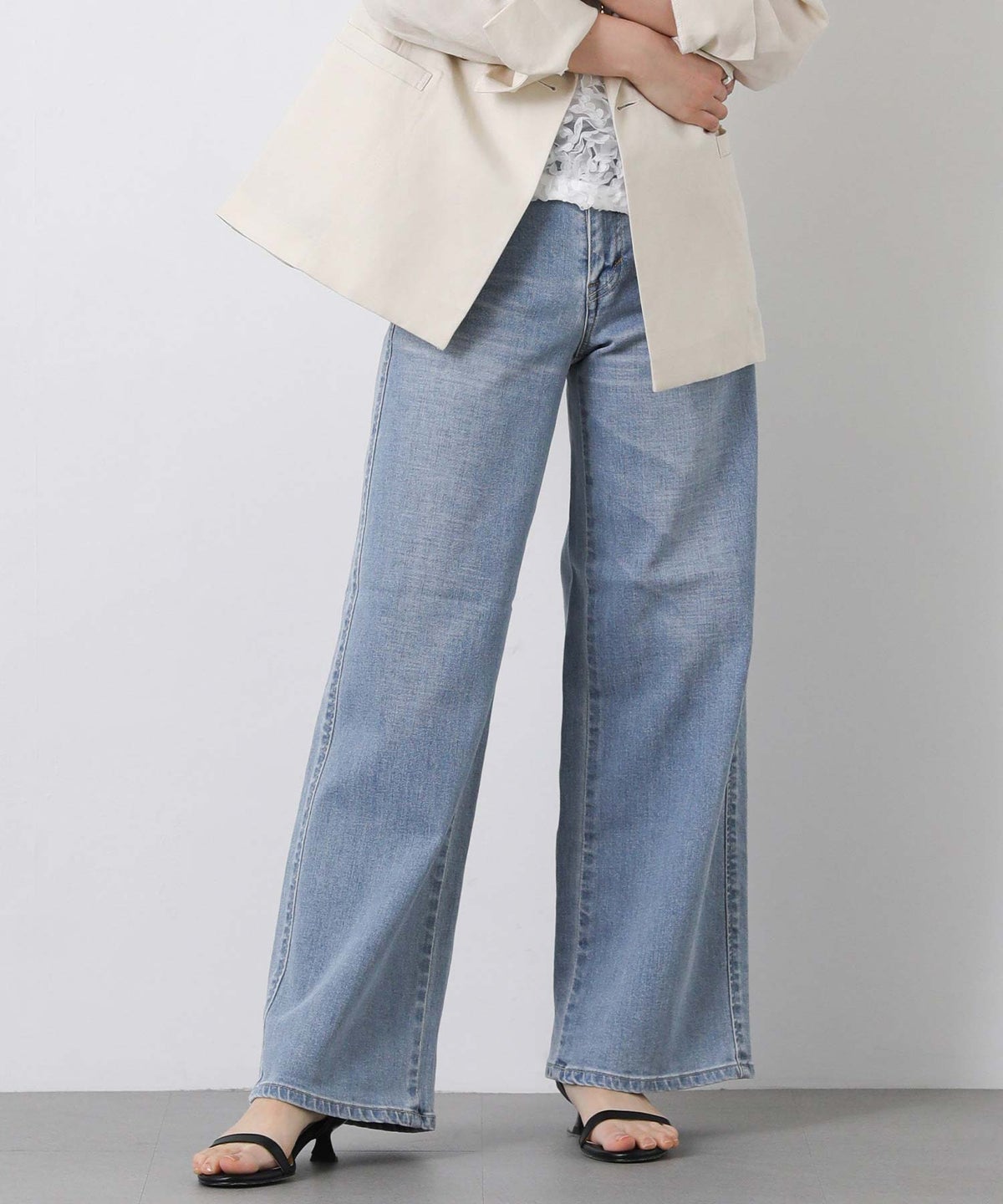 ライトインディゴ