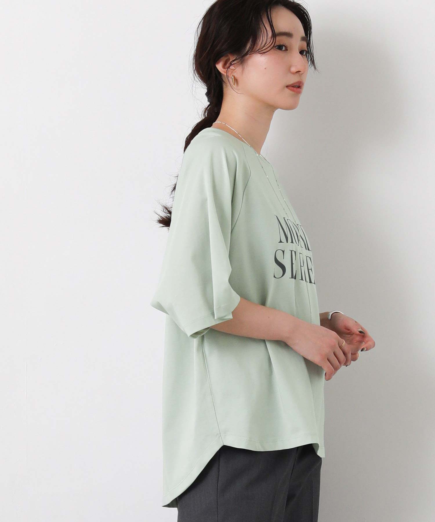 GOODENOUGH ホワイト/グリーン ラグランスリーブ七分丈カットソー Gready BrilliantMONDEラグラン7分Tシャツ | SEKIMIKI Online