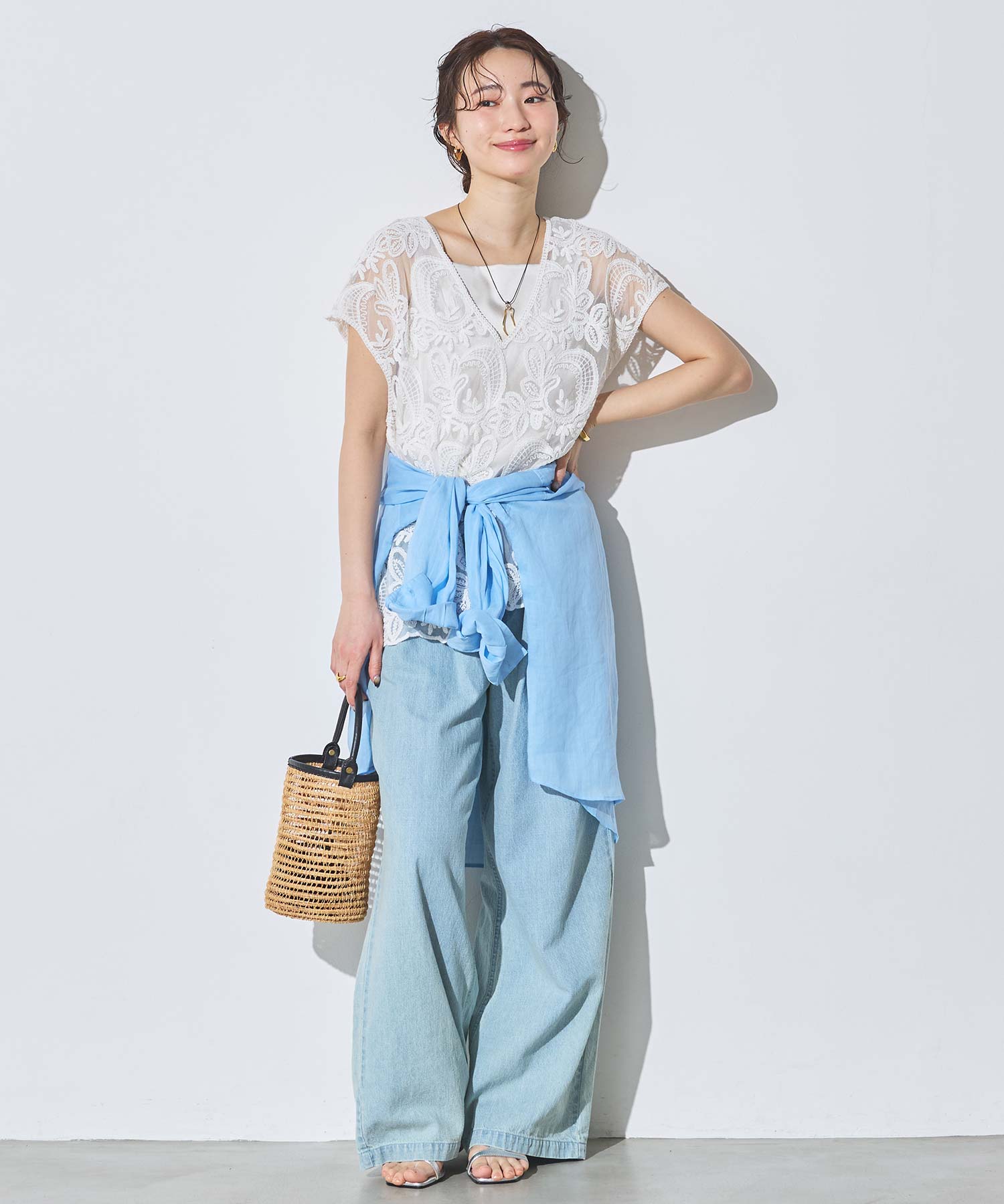 Gready Brilliantチュール刺繍2wayフレンチスリーブブラウス