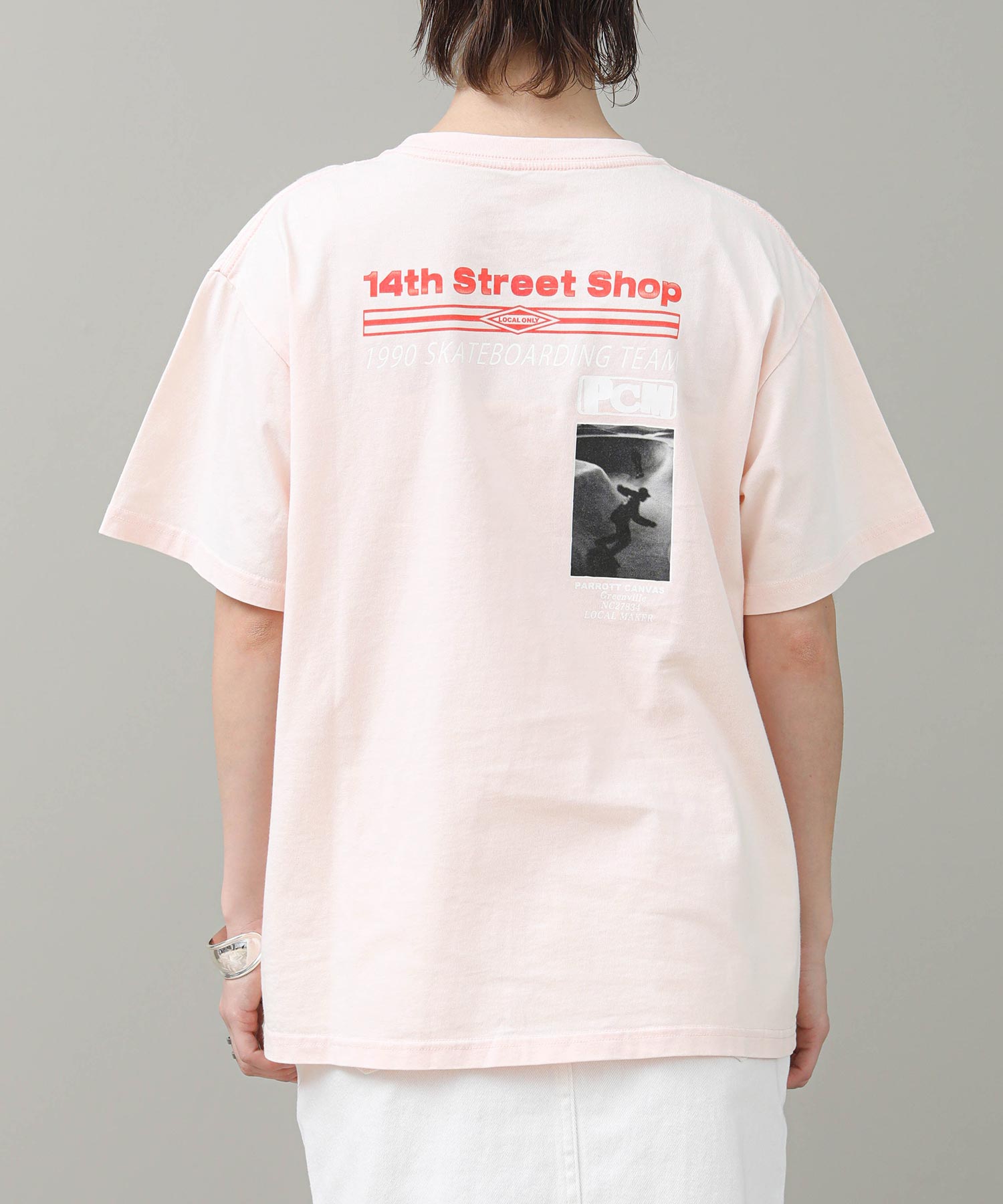 The rejoiceバックグラフィックTEE【PARROTT CANVAS】 | SEKIMIKI