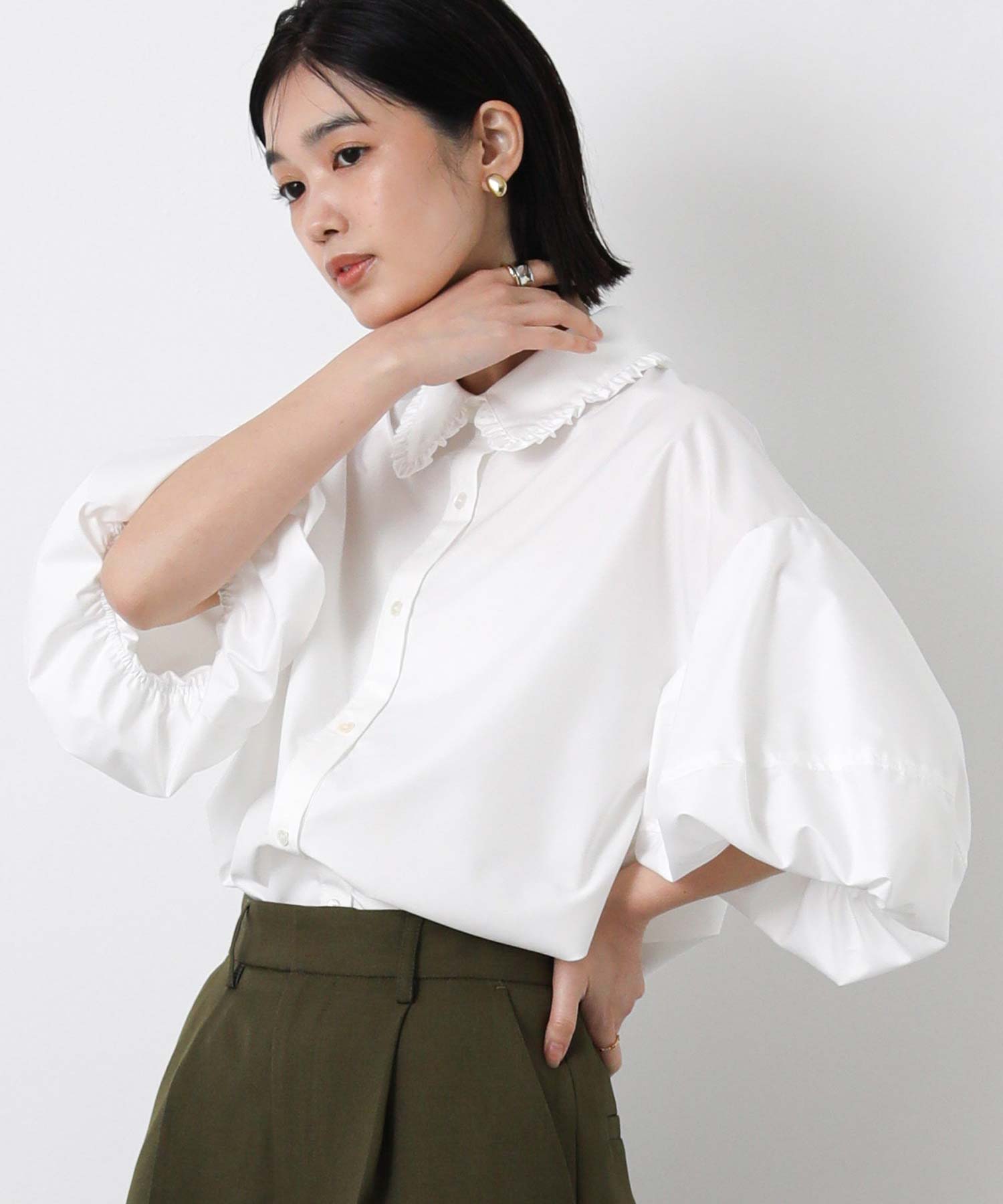 Gready Brilliant フリル襟バルーンスリーブブラウス オフ