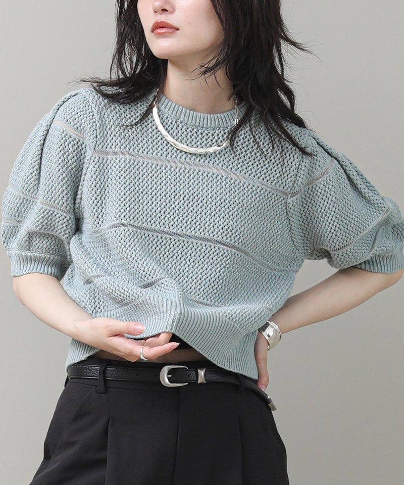 ブルー