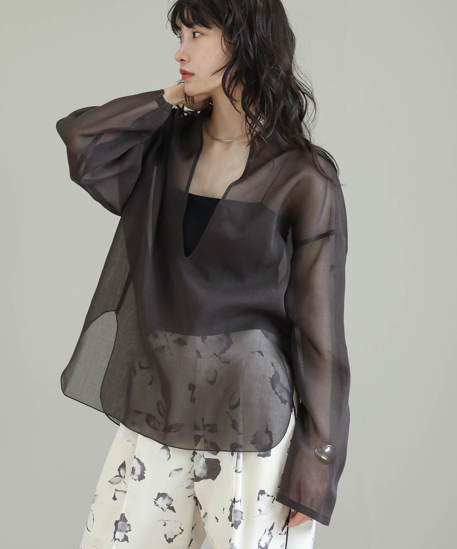 【美品】buoybuoy シアー　ブラウス The rejoiceDEEPスリットシアーブラウス | SEKIMIKI Online