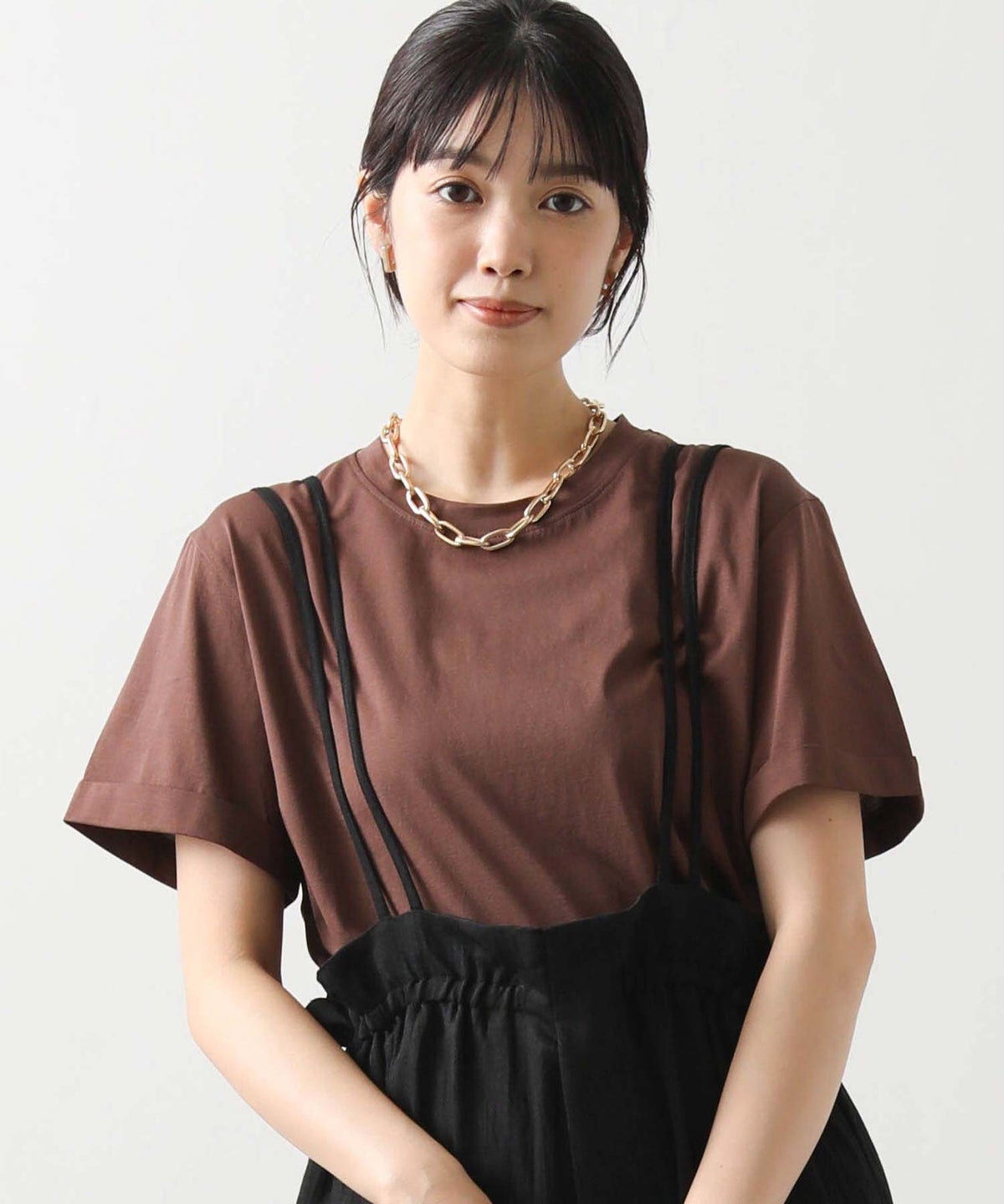 ブラウン