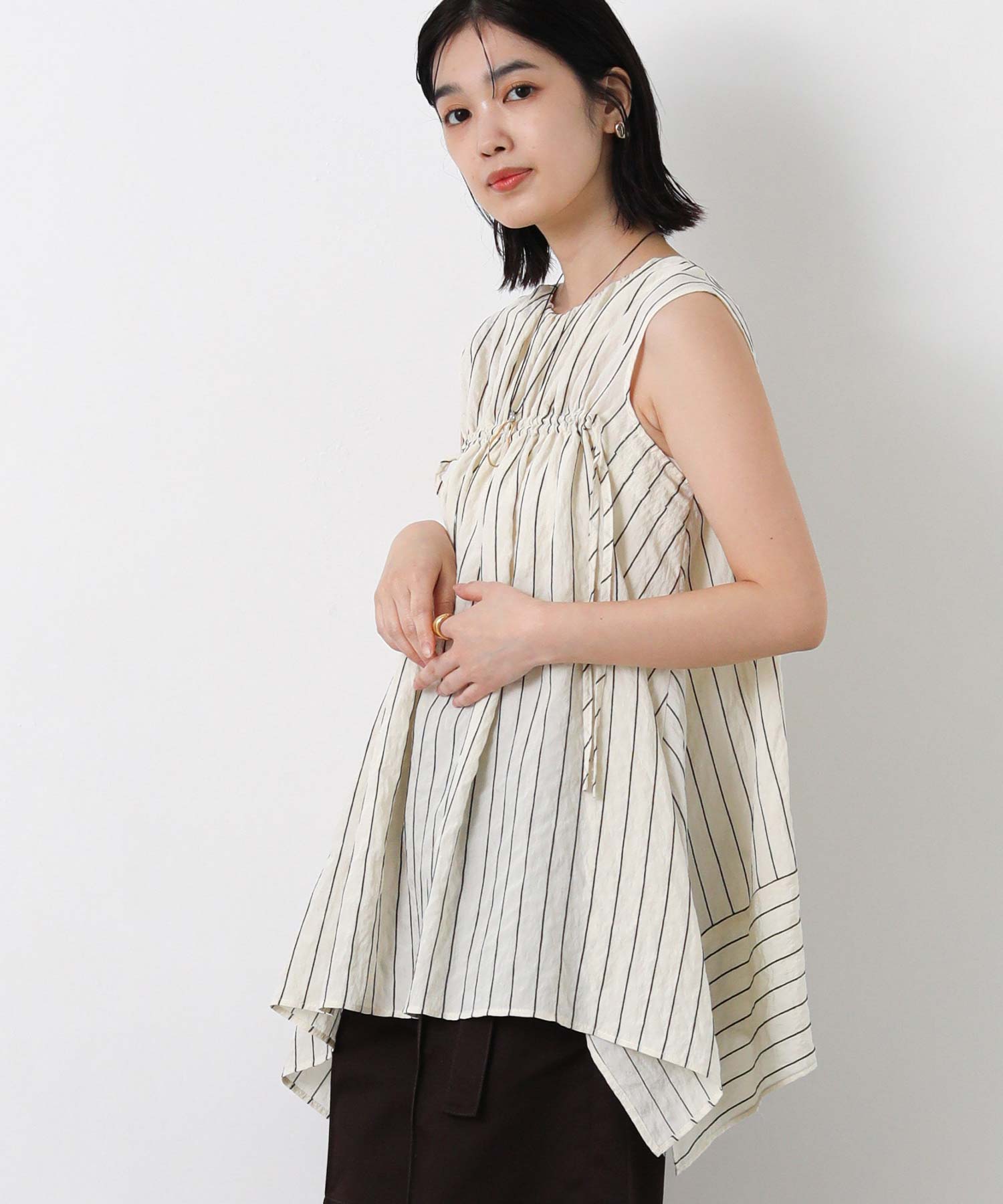 グレディブリリアン auieF  50s求心タック5分袖ブラウス Gready Brilliant - グレディブリリアン auieF 50s求心タック5分袖