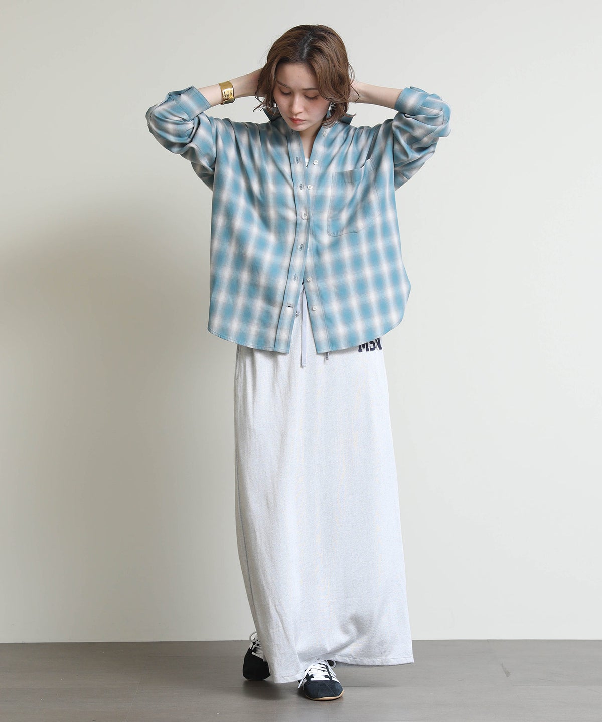 MODEL：164cm
