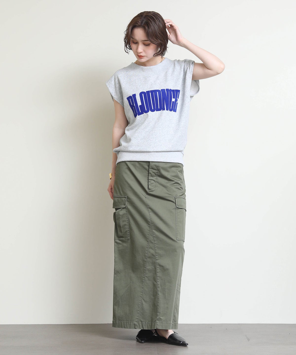 MODEL:164cm