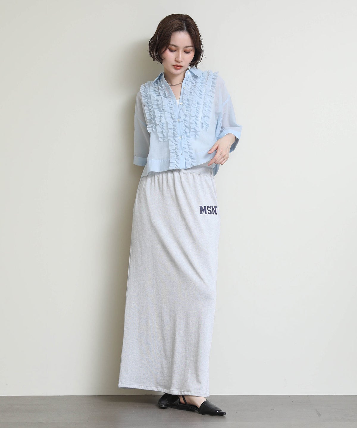 MODEL:164cm