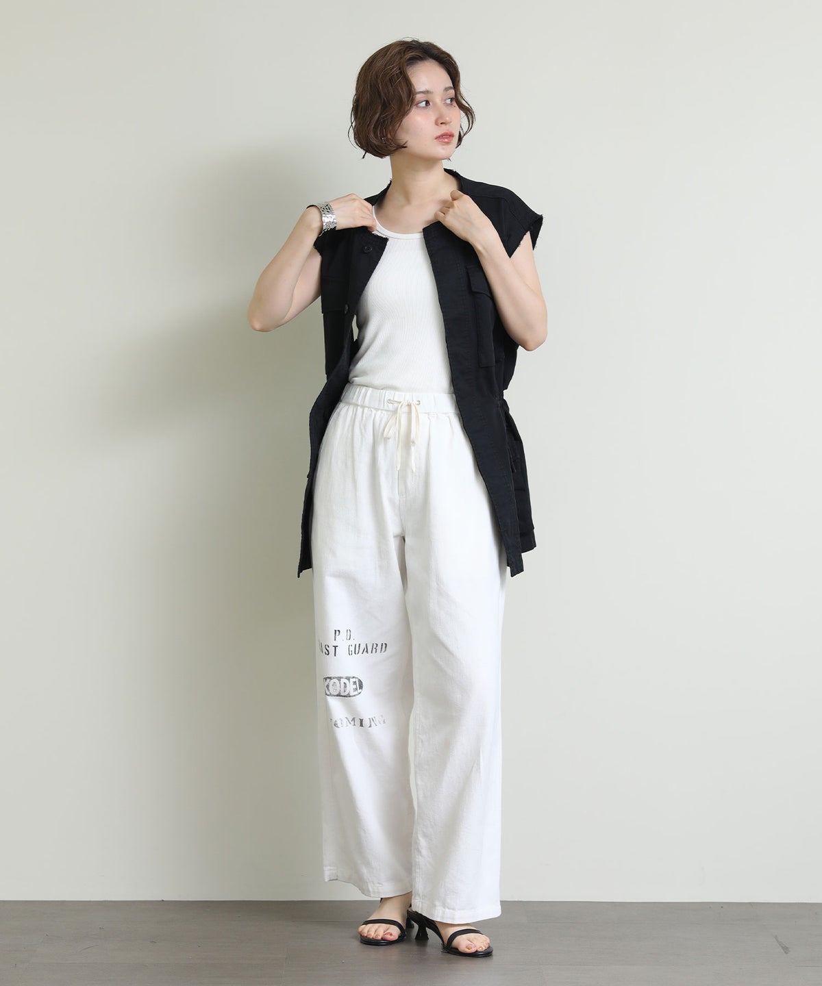 MODEL:164cm