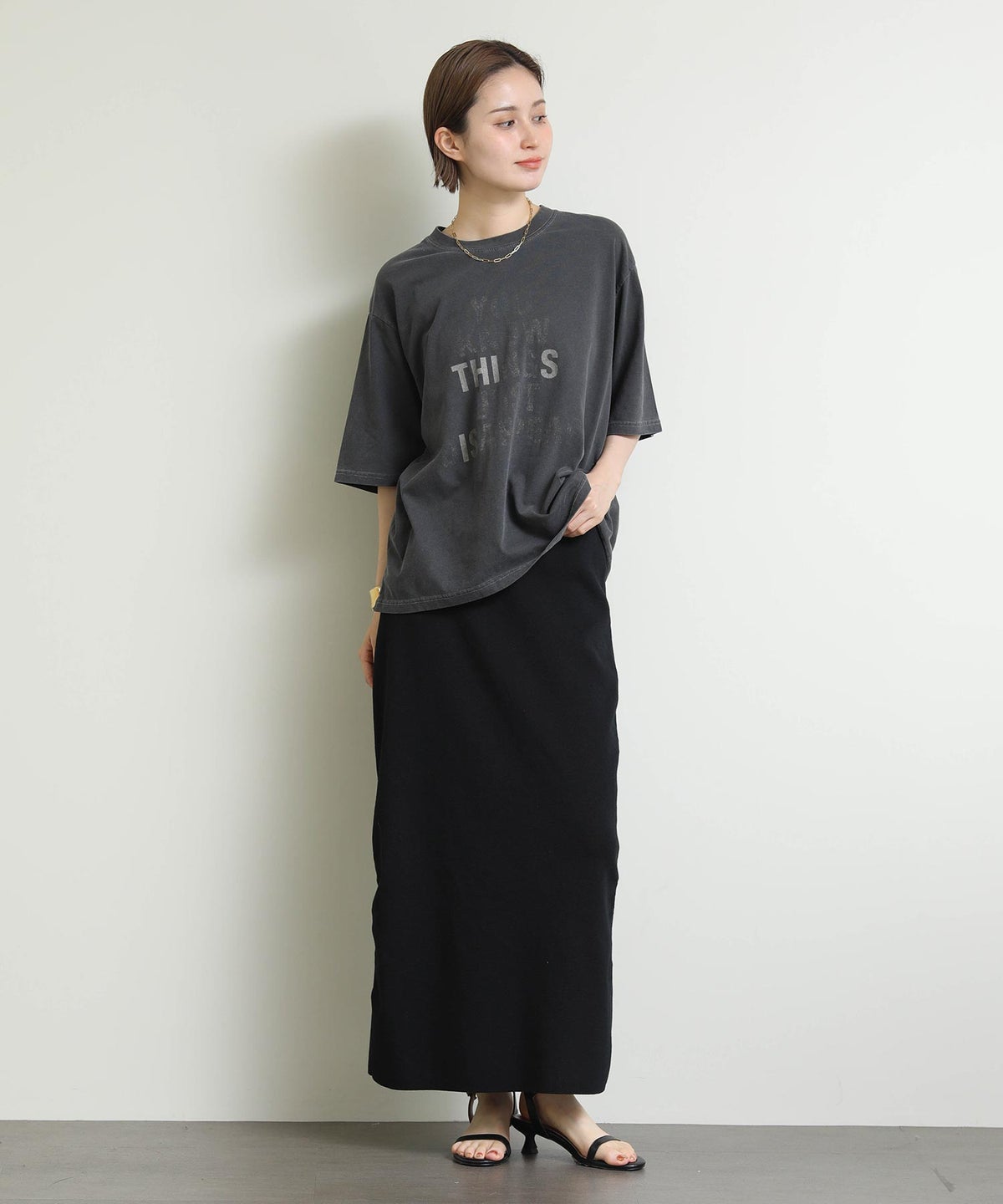 MODEL:164cm