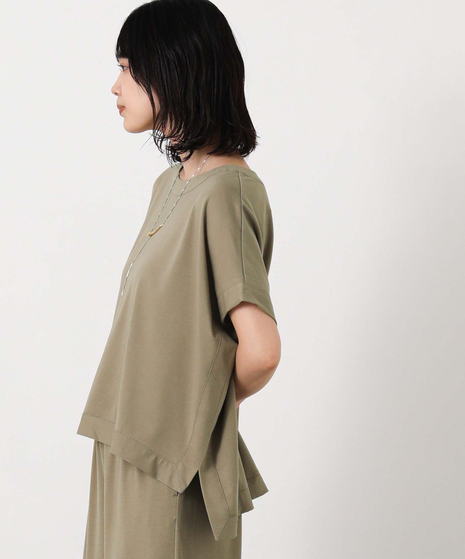Gready Brilliantスムースボートネックフレンチスリーブカットソー