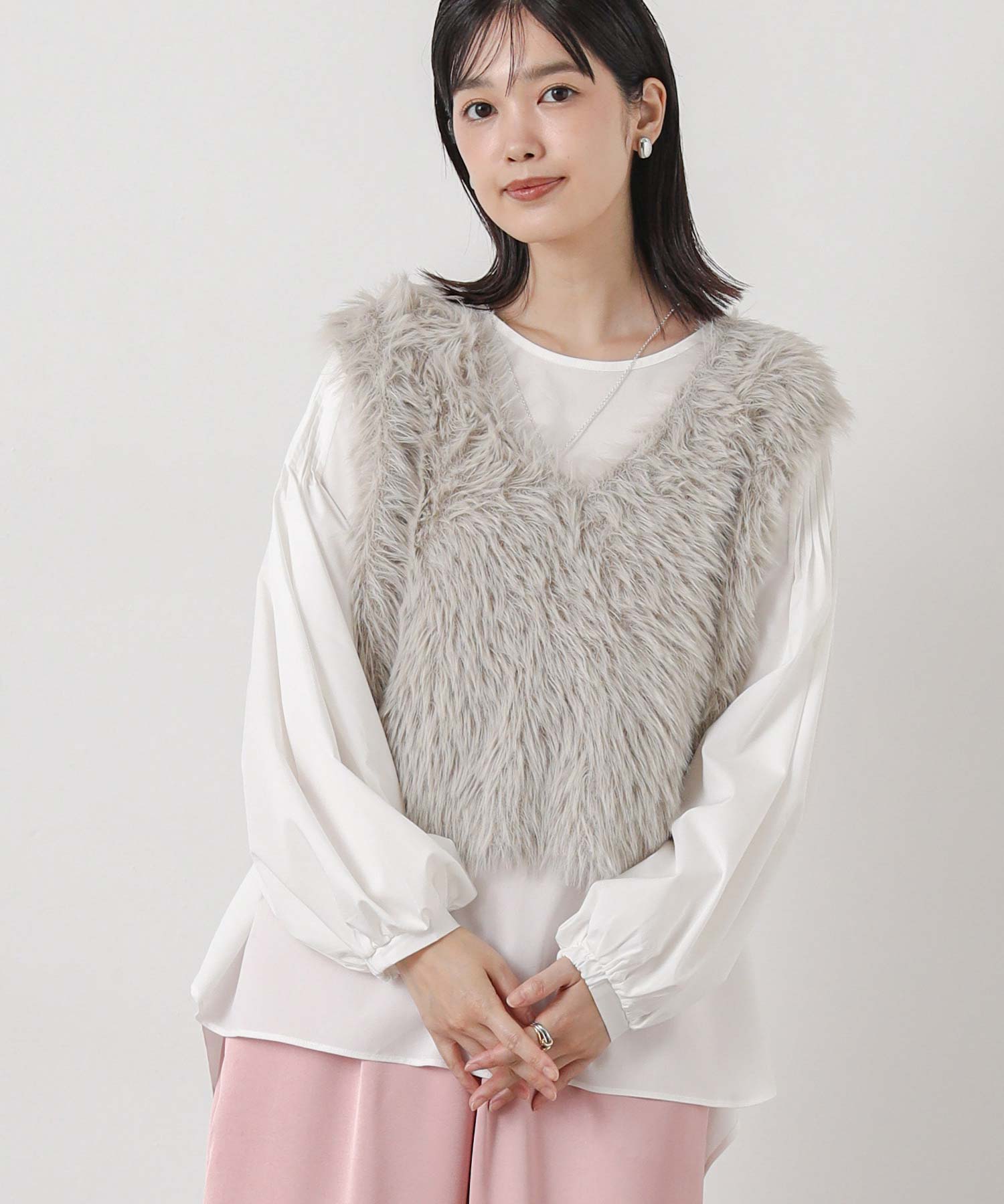 Gready Brilliant【オンライン限定販売】VネックシャギーベストSET