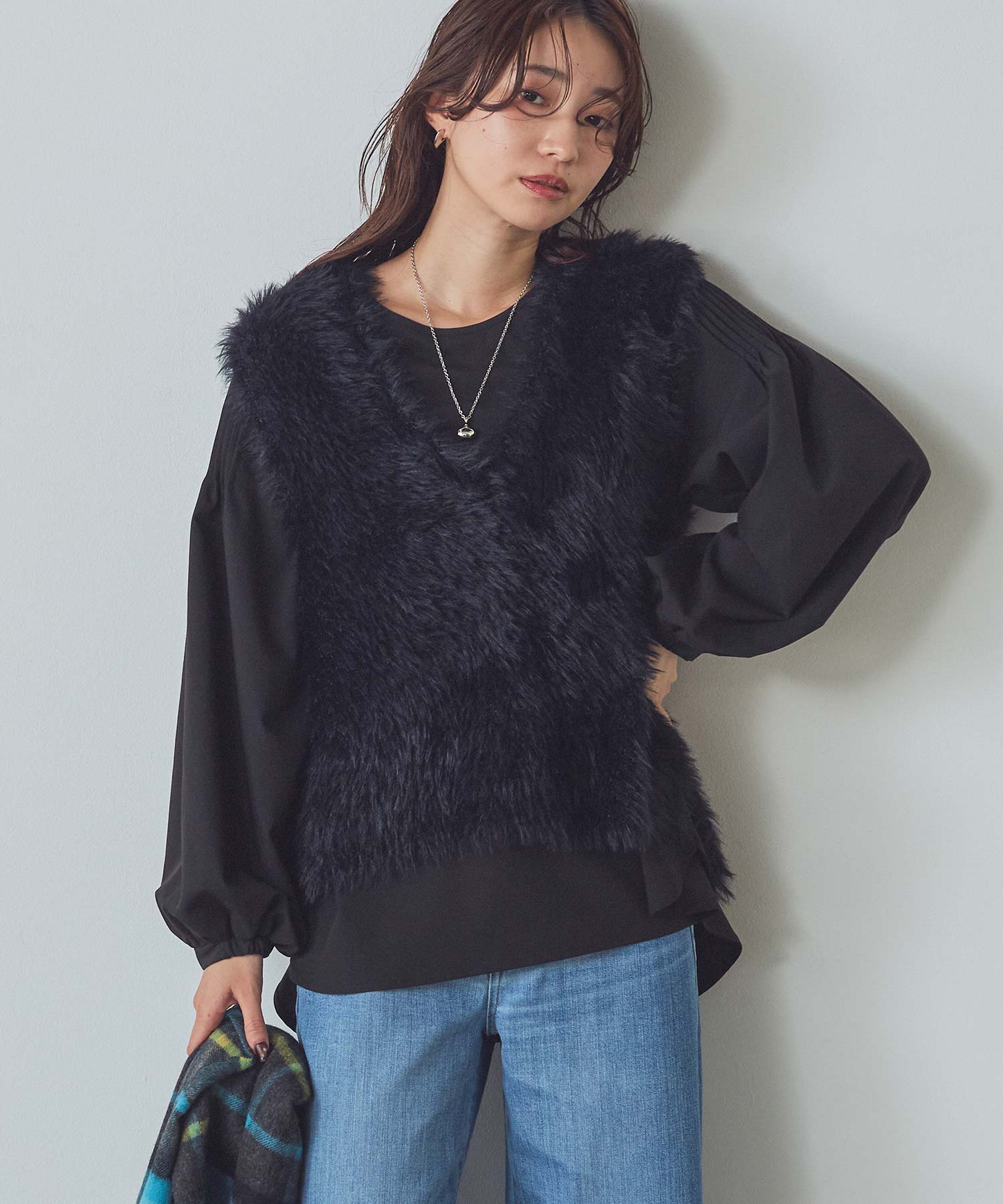 Gready Brilliant【オンライン限定販売】VネックシャギーベストSET