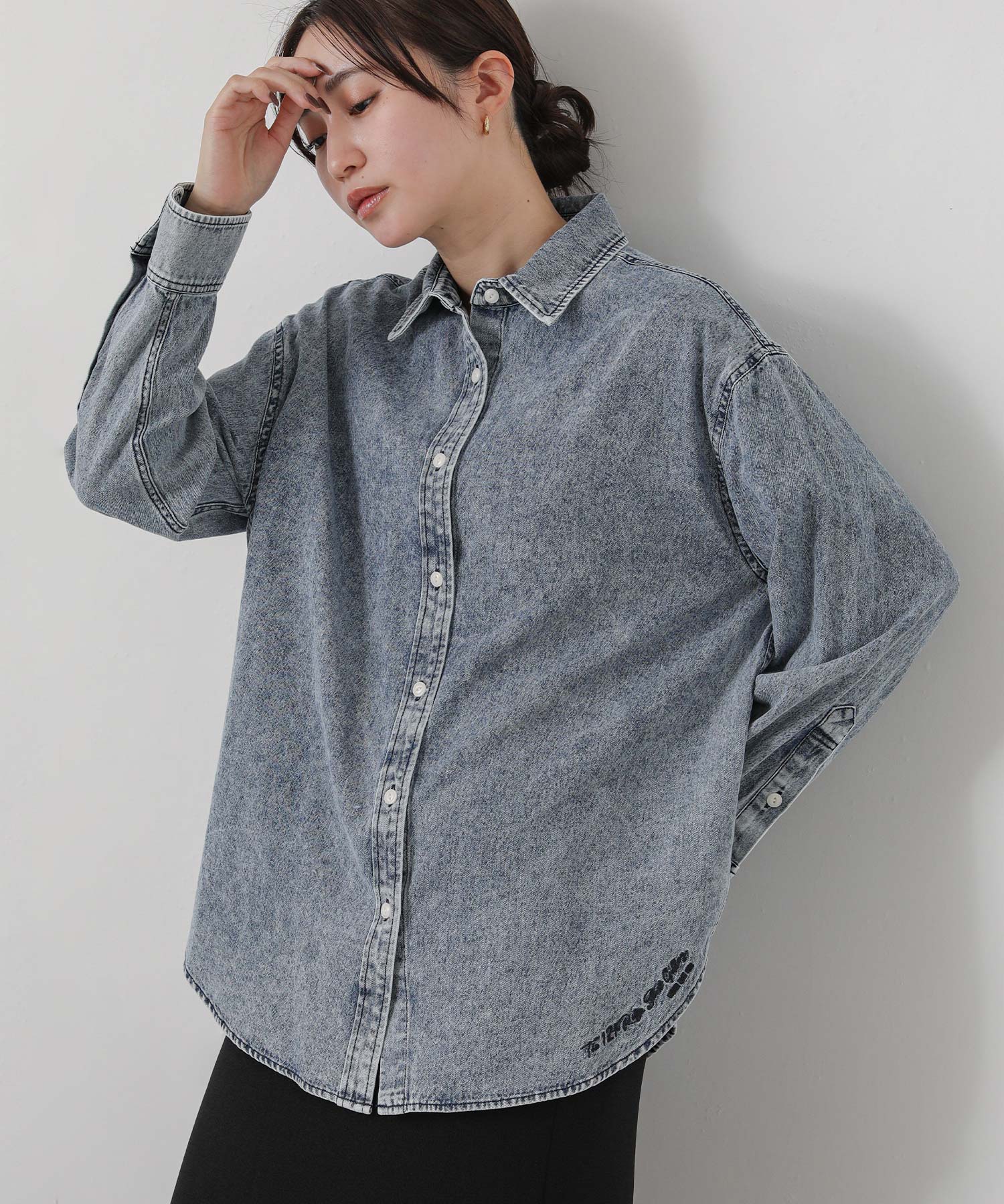 Gready Brilliant 刺繍加工デニムシャツ
