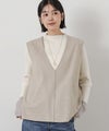 ベージュ
